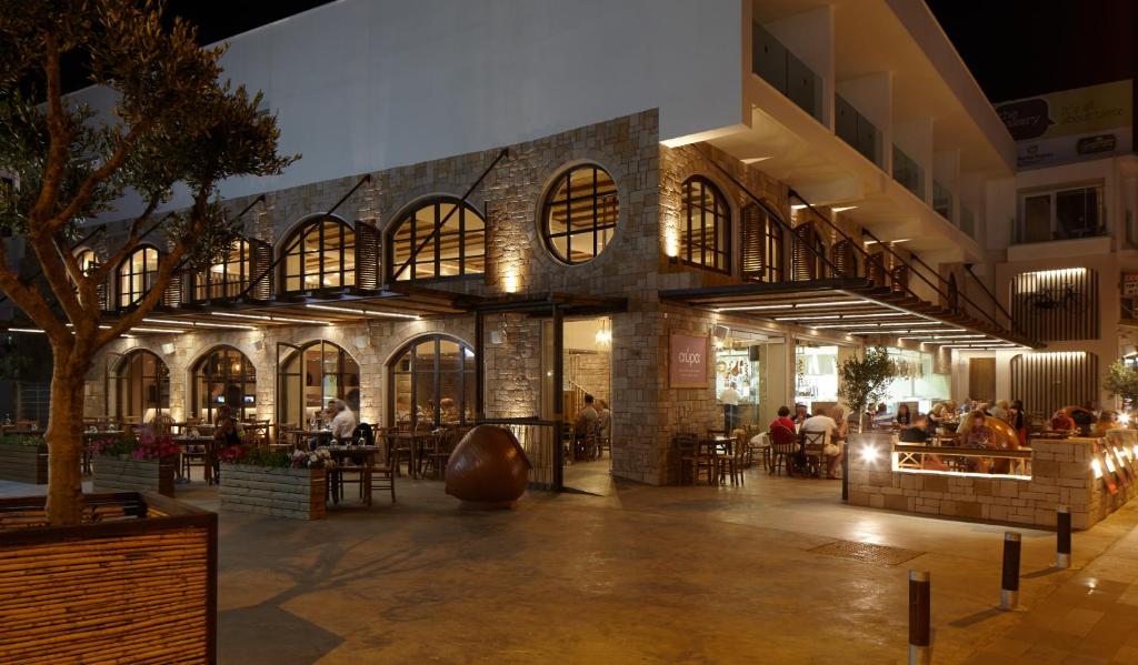 Európa - Ciprus - Ayai Napa - Melpo Antia Hotel (4)