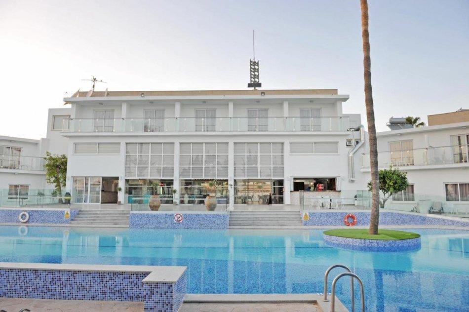 Európa - Ciprus - Ayia Napa - Fedrania Gardens Hotel (14)